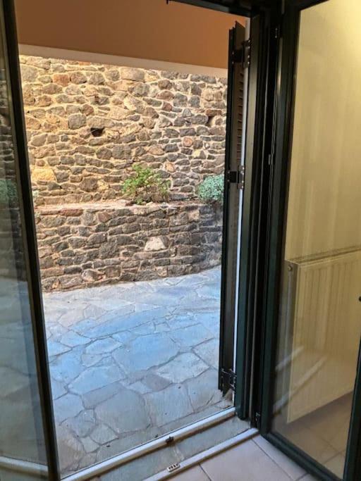Appartement Avec Vue Aegina Екстер'єр фото